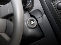 2011款 宜商 1.5 标准版 7座