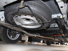 2011款 宜商 1.5 标准版 7座