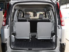 2011款 宜商 1.5 标准版 7座