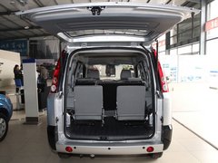 2011款 宜商 1.5 标准版 7座