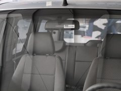 2011款 宜商 1.5 标准版 7座