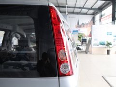 2011款 宜商 1.5 标准版 7座