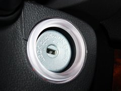2013款 2.5L CVT 豪华版 5座