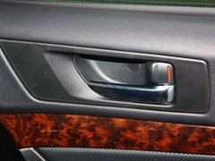 2013款 2.5L CVT 豪华版 5座