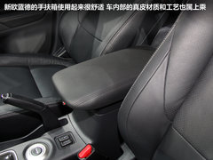 2012款 2.0L CVT 都市导航版5座