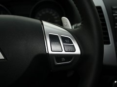 2012款 2.4L CVT 时尚导航版5座