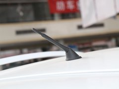 2010款 飞炫 1.5L 自动 运动型