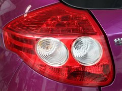 2010款 飞炫 1.5L 自动 运动型