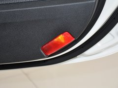 2013款 2.0L 手动 豪华型