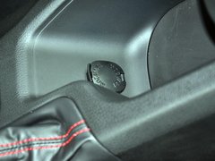 2013款 2.0L 手动 豪华型