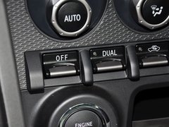 2013款 2.0L 手动 豪华型