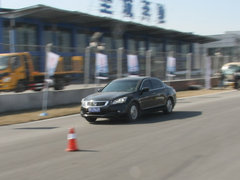 2012款 2.5V AT Navi至尊导航版