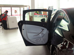 2012款 2.0L 自动 尊享型