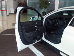 2012款 2.3L 自动 尊驭型