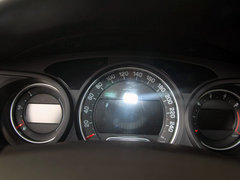 2012款 2.3L 自动 尊驭型