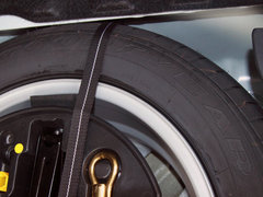 2012款 2.3L 自动 尊驭型