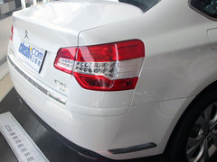 2012款 2.3L 自动 尊驭型