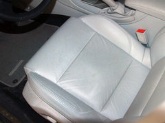 2012款 2.3L 自动 尊驭型