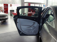 2012款 2.3L 自动 尊驭型