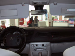 2012款 2.3L 自动 尊驭型