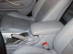 2012款 2.3L 自动 尊驭型