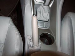 2012款 2.3L 自动 尊驭型