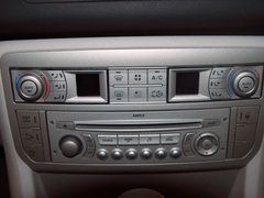 2012款 2.3L 自动 尊驭型