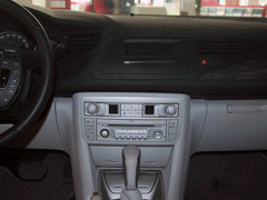 2012款 2.3L 自动 尊驭型