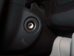 2012款 2.3L 自动 尊驭型