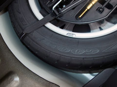 2012款 2.3L 自动 尊驭型