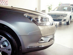 2012款 2.3L 自动 尊驭型