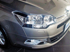 2012款 2.3L 自动 尊驭型