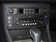2012款 2.3L 自动 尊贵型