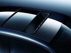2012款 3.0L 自动 旗舰型