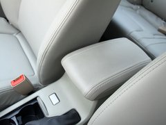 2012款 1.6 手动 豪华型