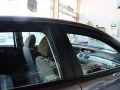 2012款 1.6L 手动 尊雅型