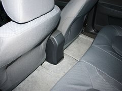 2012款 1.6L 手动 尊雅型