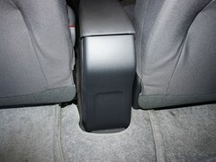 2012款 1.6L 手动 尊雅型
