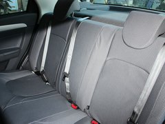 2012款 1.6L 手动 尊雅型