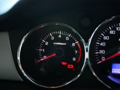 2012款 1.6 手动 尊逸型