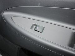 2012款 1.6 手动 尊逸型