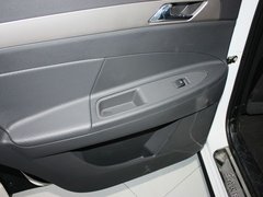 2012款 1.6 手动 尊逸型
