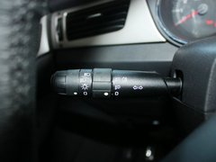 2012款 1.6 手动 尊逸型