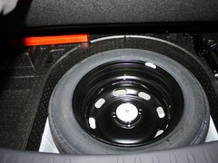 2012款 1.6 手动 尊逸型