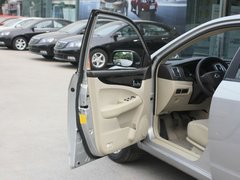 2012款 1.8L 手动 精英型