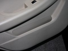 2012款 1.8L 自动 舒适型