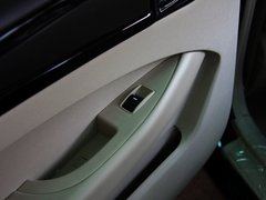 2012款 1.8L 自动 舒适型