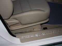 2012款 1.8L 自动 豪华型