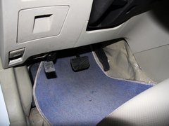 2012款 1.8L 自动 豪华型