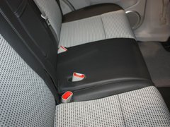 2012款 2.4L 自动 城市版 5座